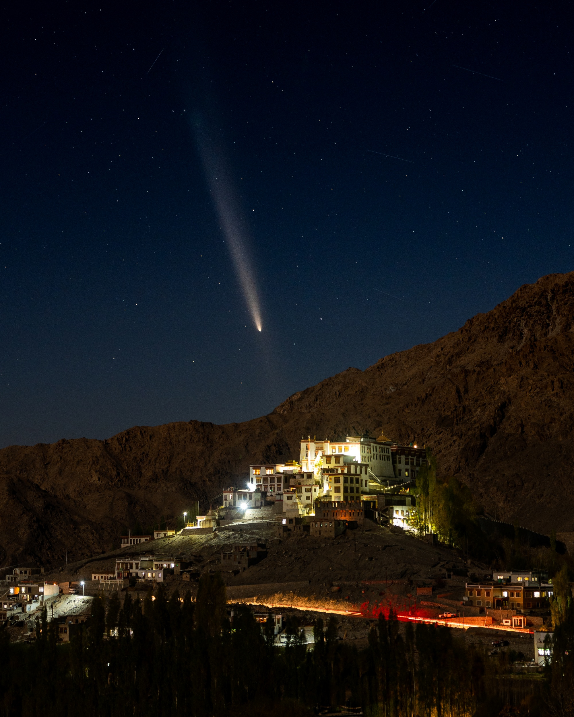 Comet c-2023 over Phyang monastery